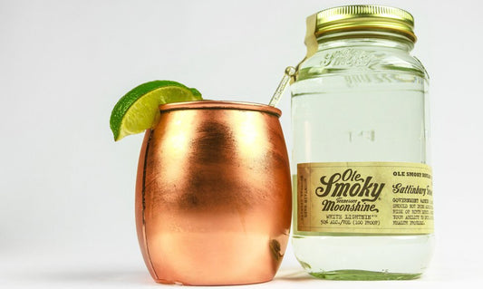 4 Fabulous Ways to Celebrate National Moonshine Day